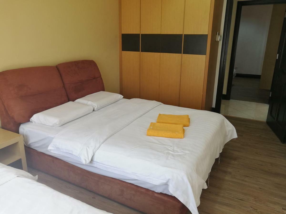 362 m2, 3 yatak odalı, 2 banyolu , Central Business District bölgesinde Kota Kinabalu Dış mekan fotoğraf