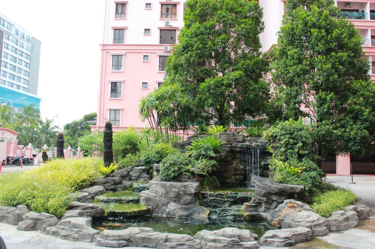 362 m2, 3 yatak odalı, 2 banyolu , Central Business District bölgesinde Kota Kinabalu Dış mekan fotoğraf