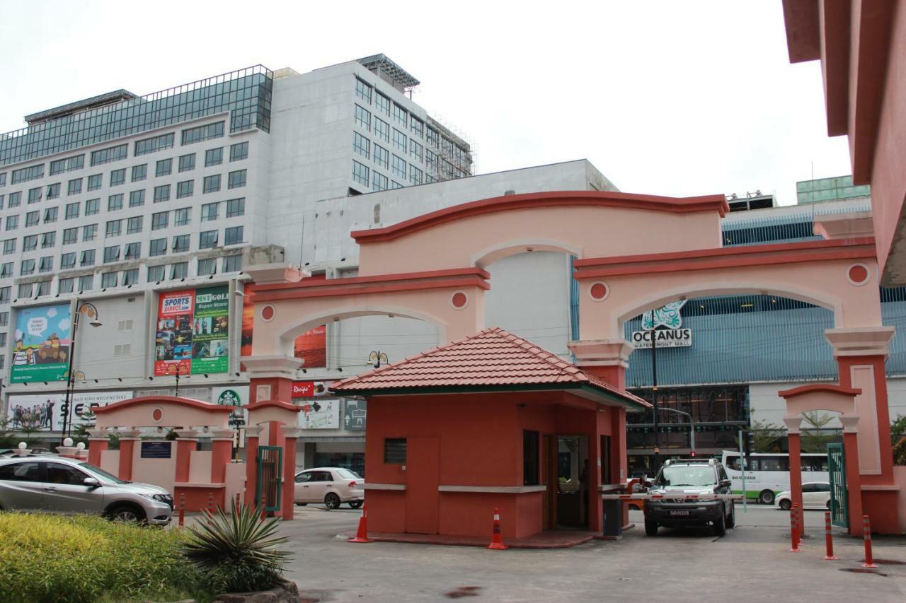 362 m2, 3 yatak odalı, 2 banyolu , Central Business District bölgesinde Kota Kinabalu Dış mekan fotoğraf